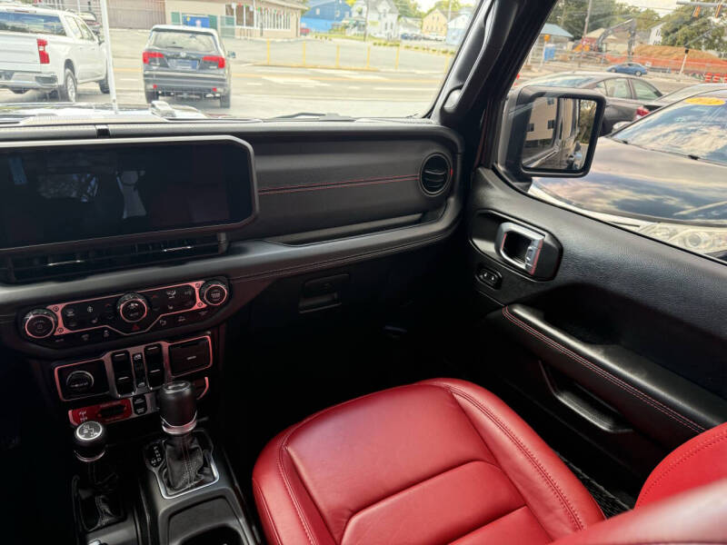 2024 Jeep Wrangler Rubicon 392