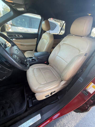 2017 Ford Explorer Limited