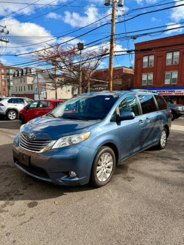 2015 Toyota Sienna