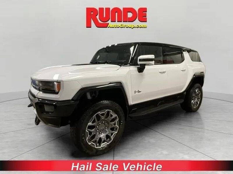 2024 GMC Hummer EV 3X SUV's photo