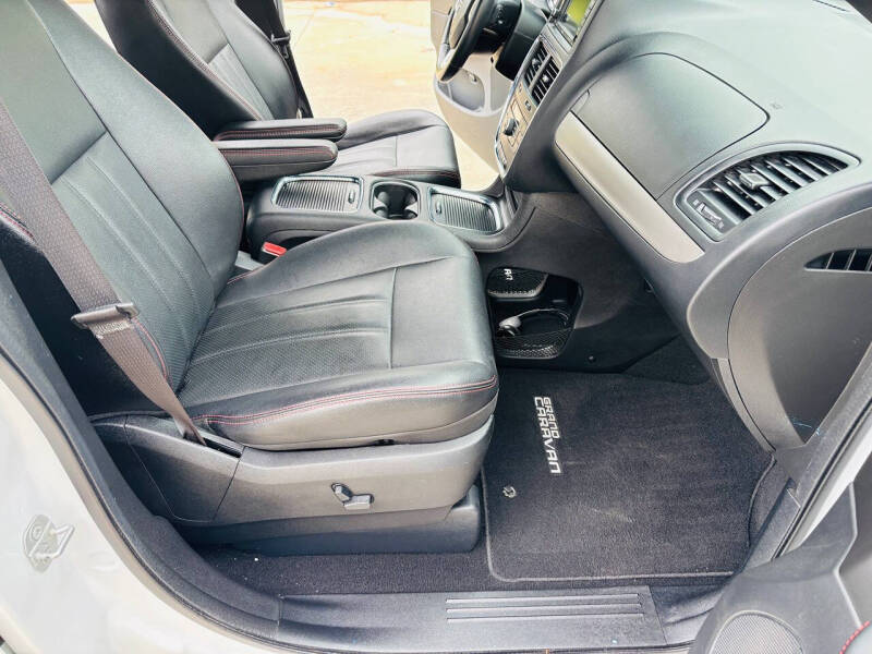 2019 Dodge Grand Caravan GT