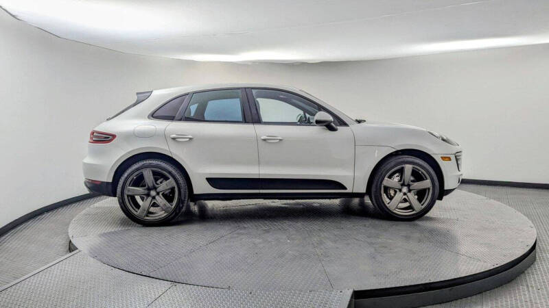 2015 Porsche Macan S