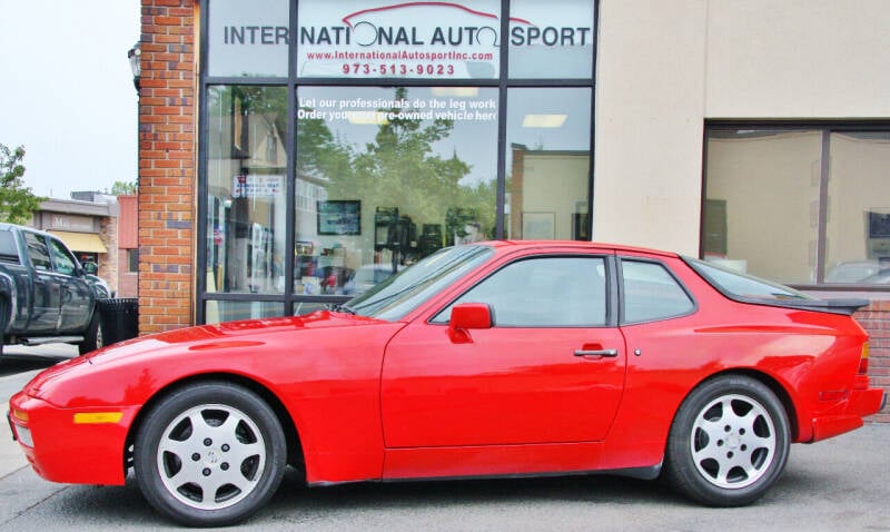 1987 Porsche 944 for sale at INTERNATIONAL AUTOSPORT INC in Hackettstown NJ