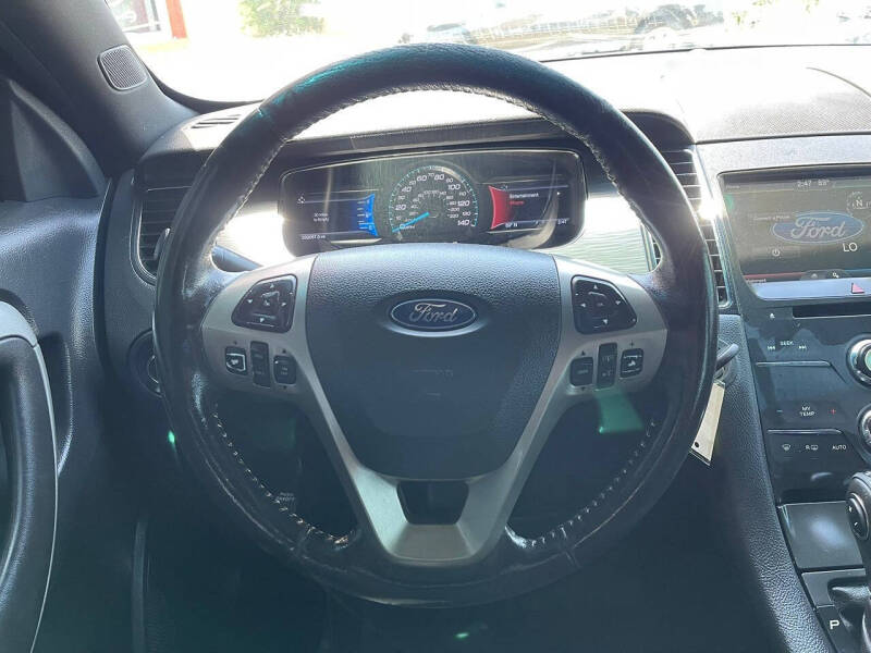 2014 Ford Taurus SEL