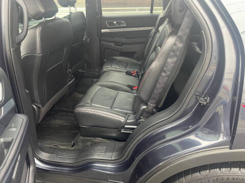 2017 Ford Explorer Sport