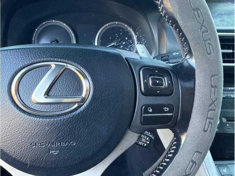 2016 Lexus RC 200t