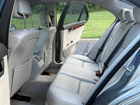 2010 Mercedes-Benz C-Class