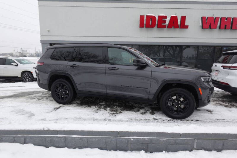 2024 Jeep Grand Cherokee L Altitude's photo