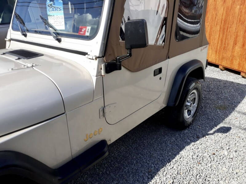 1995 Jeep Wrangler for sale at Summit Motors LLC in Morgantown WV