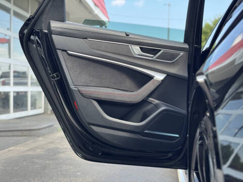 2024 Audi RS 6 Avant 4.0T quattro Avant performance