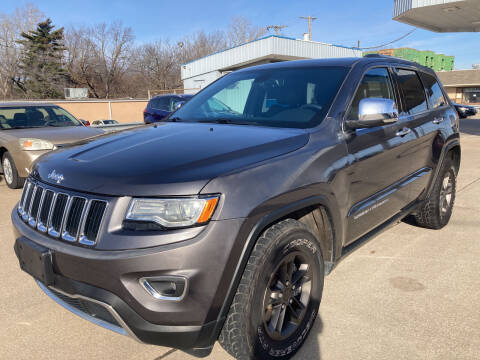 2015 Jeep Grand Cherokee for sale at GRC OF KC in Gladstone MO