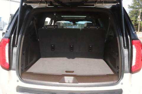 2022 GMC Yukon XL SLT