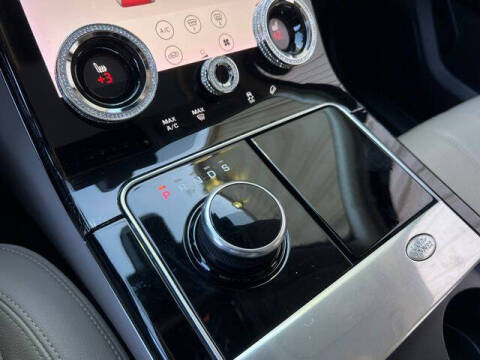 2018 Land Rover Range Rover Velar D180 S