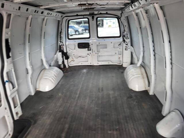 2021 Chevrolet Express 2500