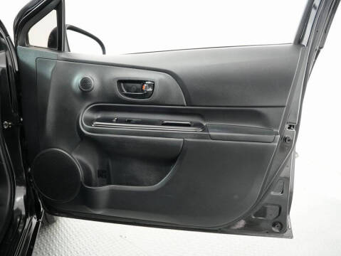 2015 Toyota Prius c One