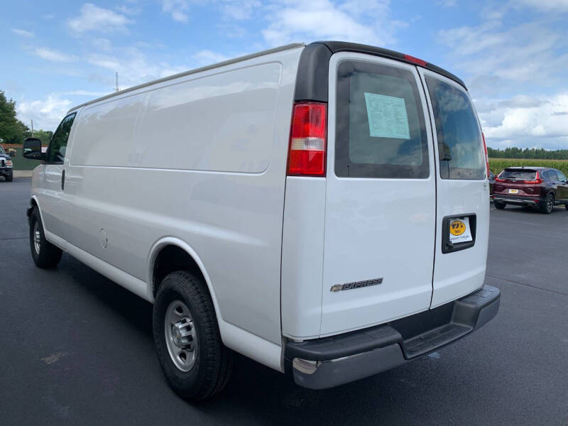 2020 Chevrolet Express 3500