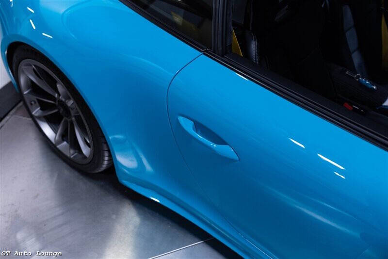 2018 Porsche 911 34
