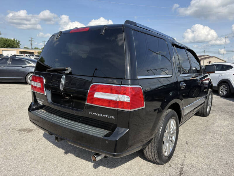 2012 Lincoln Navigator