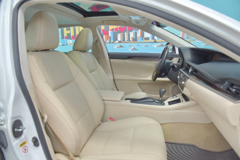 2013 Lexus ES 350