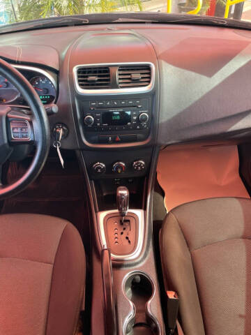 2014 Dodge Avenger SE
