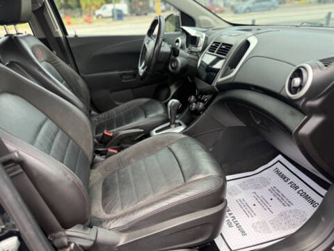 2015 Chevrolet Sonic RS Auto
