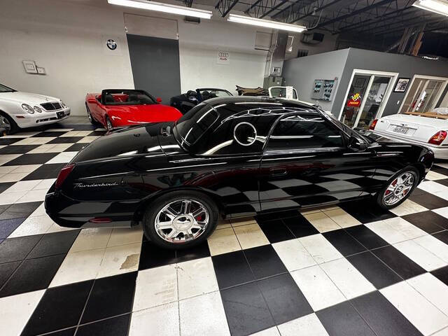 2005 Ford Thunderbird Deluxe