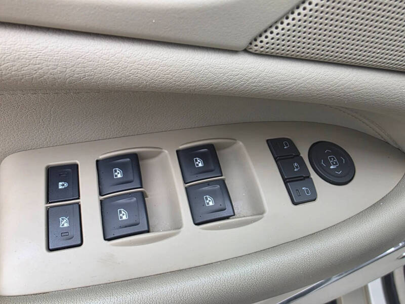 2017 Cadillac Escalade Luxury