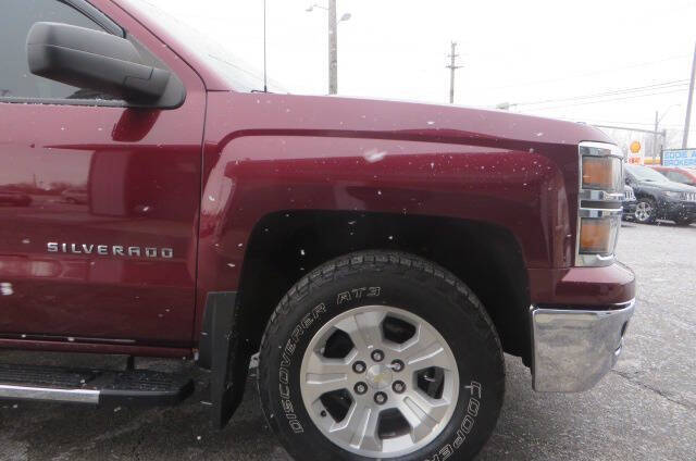 2014 Chevrolet Silverado 1500 2LT photo 19