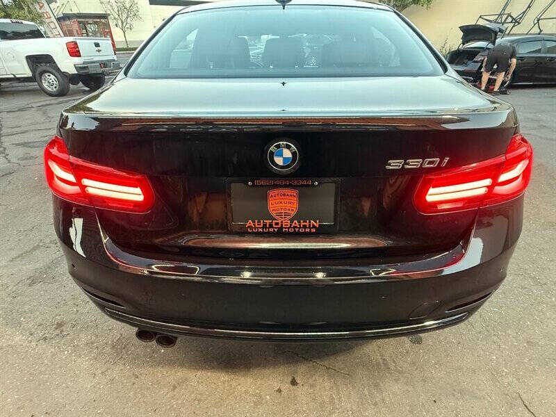 2017 BMW 3 Series 330i