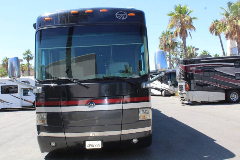 2010 Monaco Dynasty Majestic V 500hp