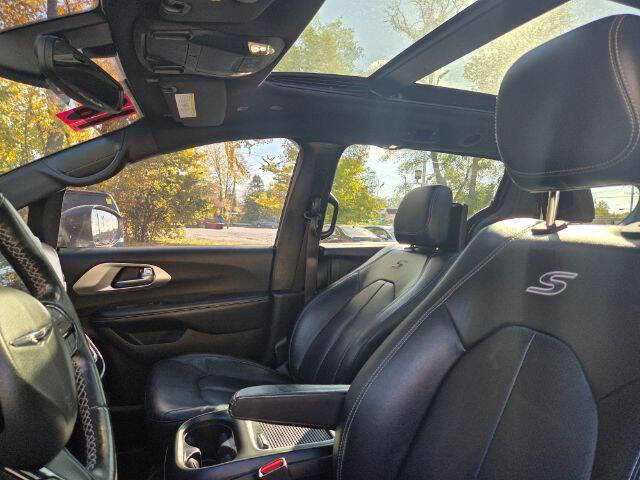 2018 Chrysler Pacifica Touring L Plus