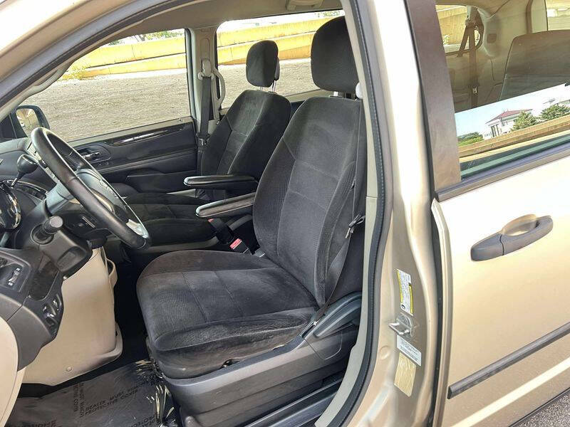 2013 Dodge Grand Caravan SE