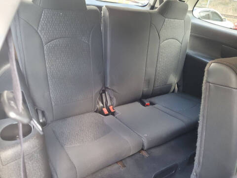 2015 GMC Acadia SLE-1