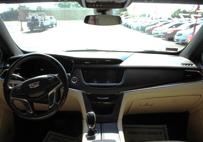 2019 Cadillac XT5 Luxury