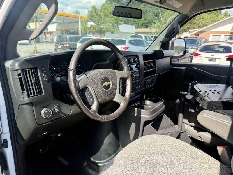2016 Chevrolet Express 2500