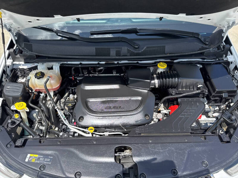 2021 Chrysler Pacifica Touring L