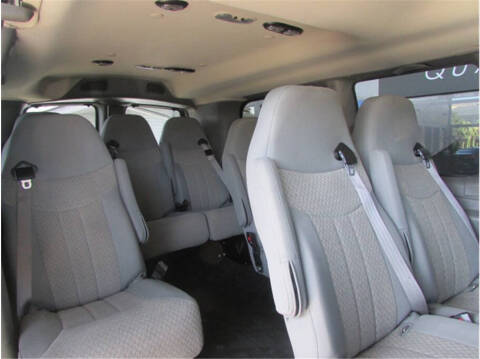 2017 Chevrolet Express LT 2500