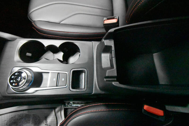 2026 Ford Escape ST-Line Elite