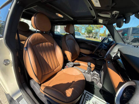 2013 MINI Hardtop Cooper