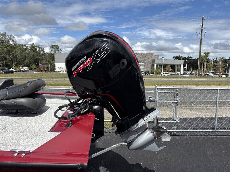 2020 Tracker Pro195TXW