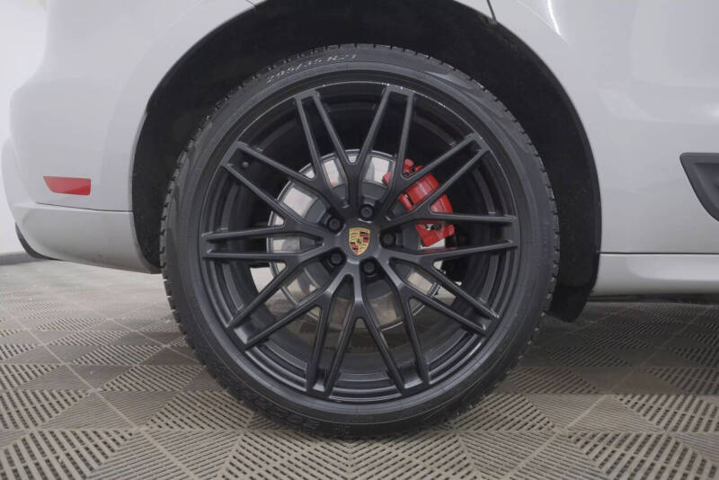 2022 Porsche Macan GTS