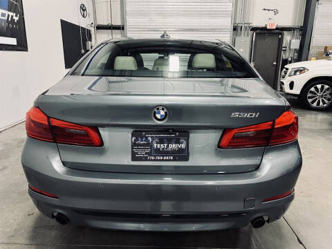 2019 BMW 5 Series 530i