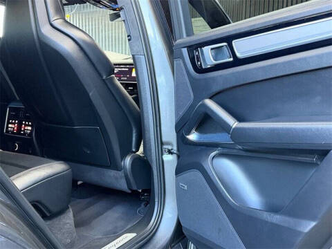 2019 Porsche Cayenne Turbo