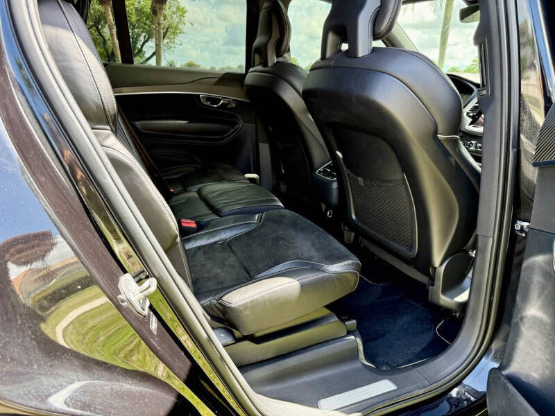 2016 Volvo XC90 T6 R-Design
