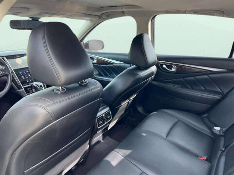 2018 Infiniti Q50 3.0T Luxe