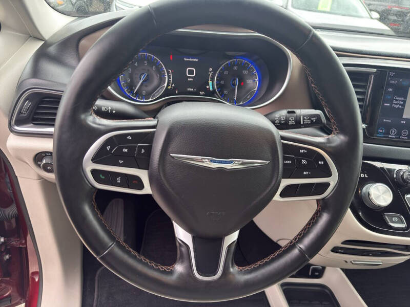 2019 Chrysler Pacifica Touring L Plus
