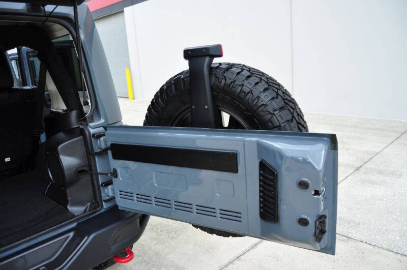 2013 Jeep Wrangler Unlimited Rubicon
