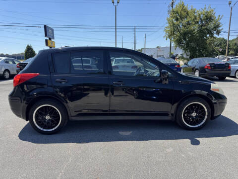 2009 Nissan Versa 1.8 S