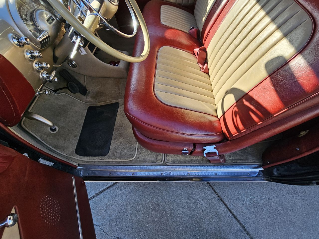 1949 Oldsmobile Futuramic 76 101