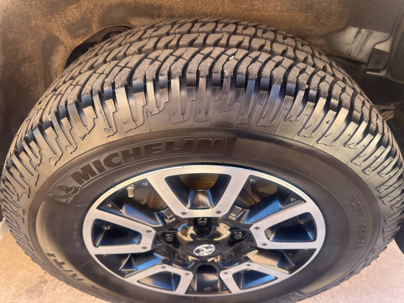 2011 Toyota Sequoia Platinum